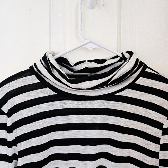 NWT Michael Stars Size XL Black & White Stripe Turtleneck Supima Cotton Basic - Picture 7 of 10